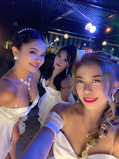 Miya-Rein-Aya